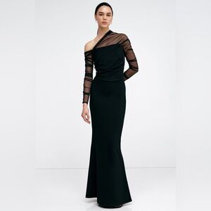 Marcella Monroe Dress
European Ponte & Mesh Gown Black Medium NWT
